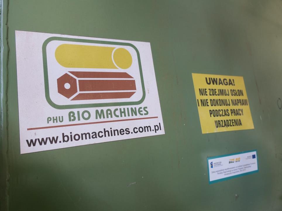 Machines from the biofuel production plant<br>
-4